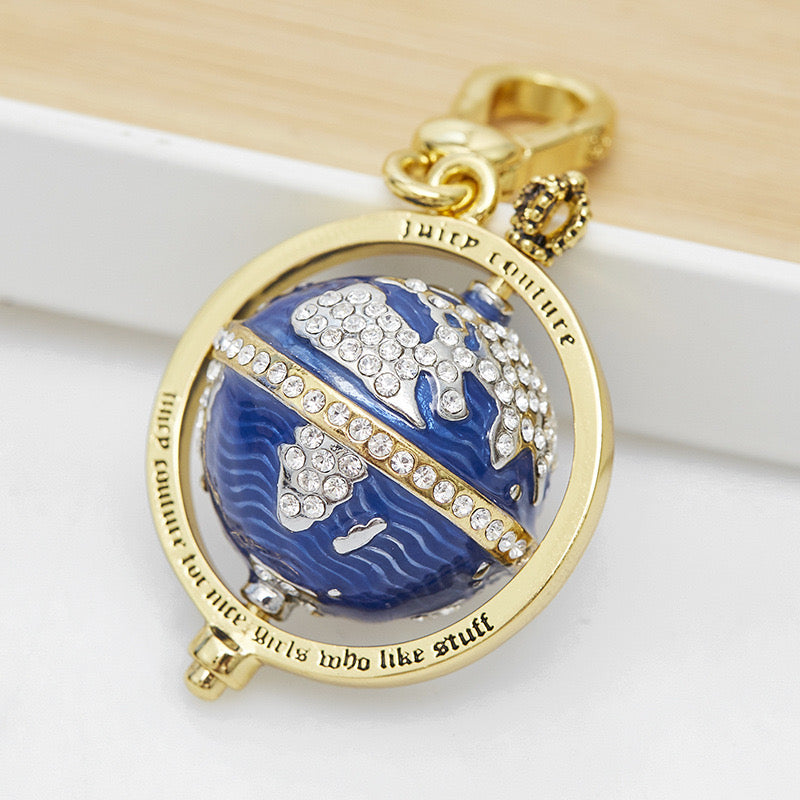 'Tellurian' Retro Aesthetic Charm