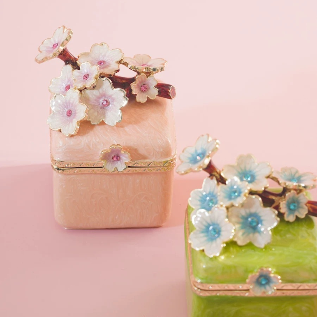 Floral Charm Keepsake Jewelry Box