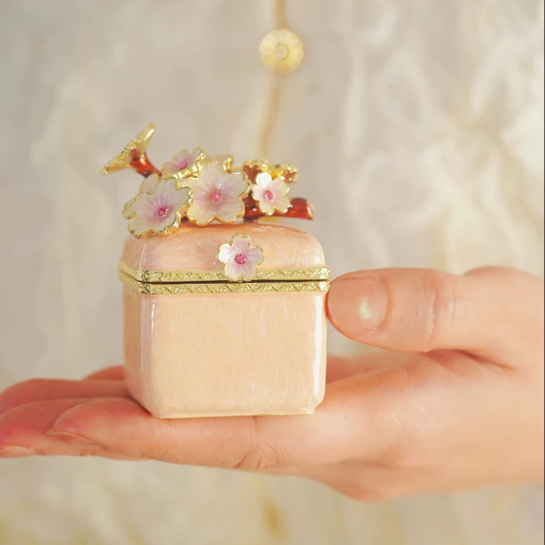 Floral Charm Keepsake Jewelry Box