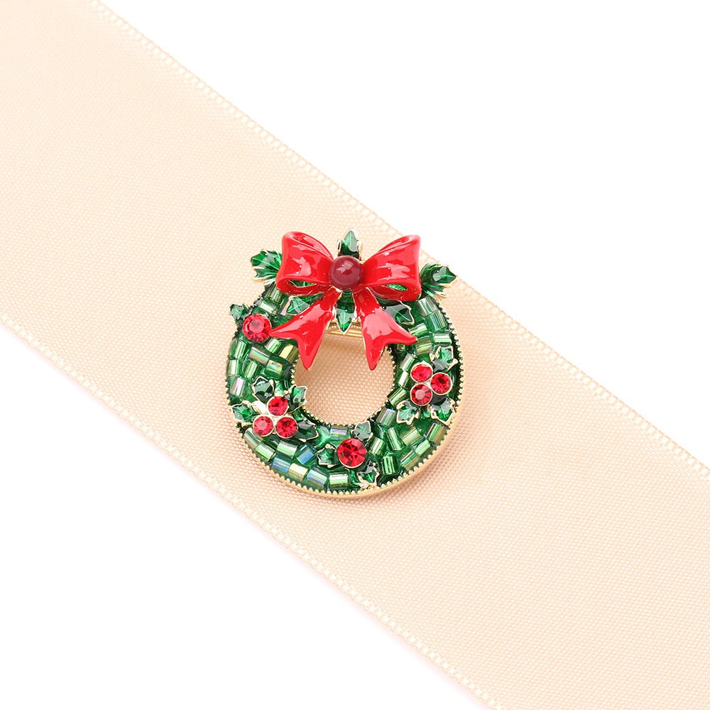 Holiday Cheer Wreath Brooch