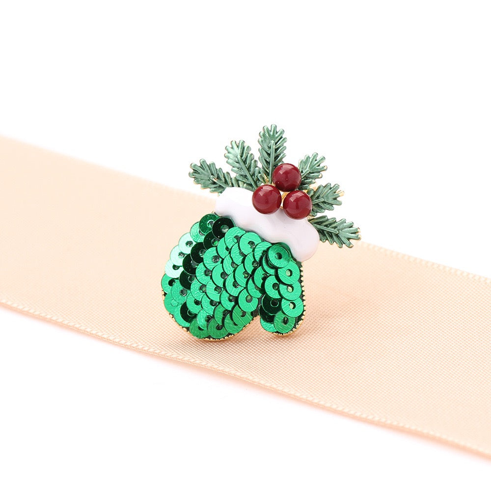 Merry Berry Stocking Brooch