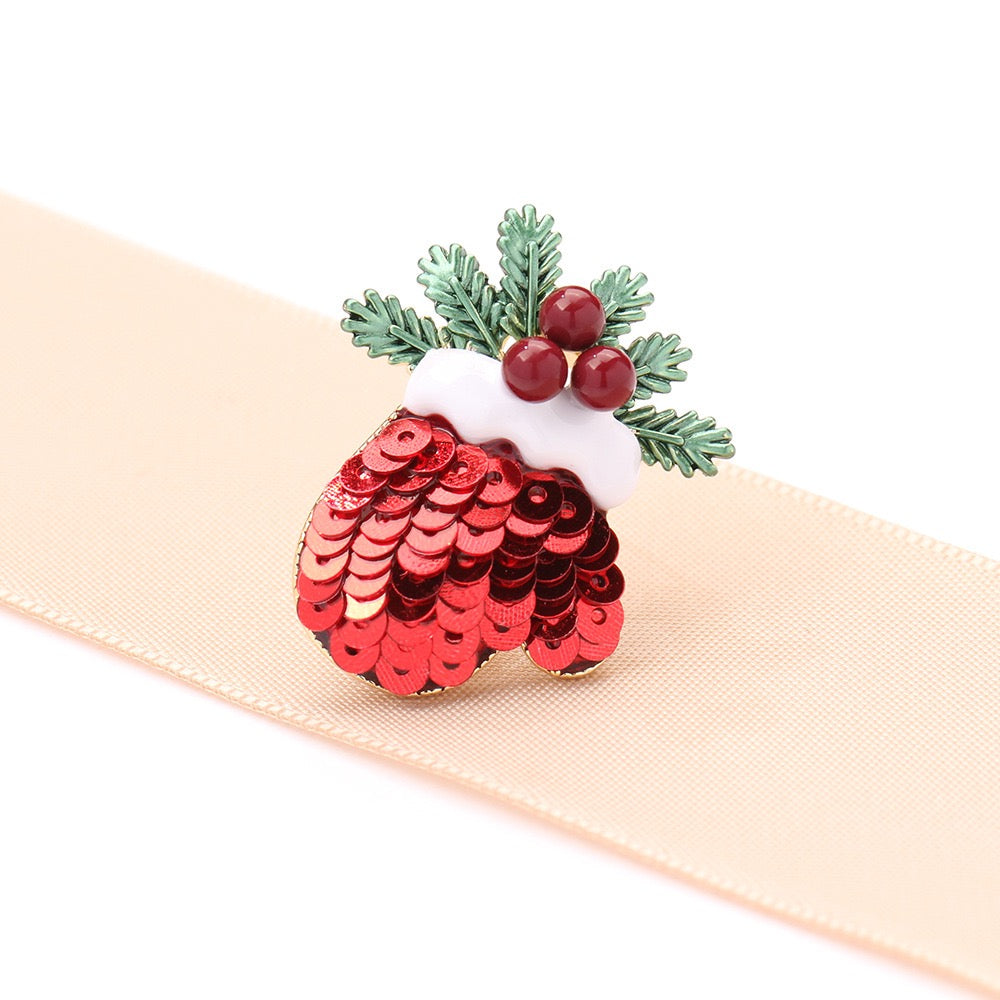 Merry Berry Stocking Brooch