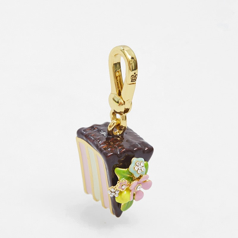 'A Piece of Cake' Retro Aesthetic Charm