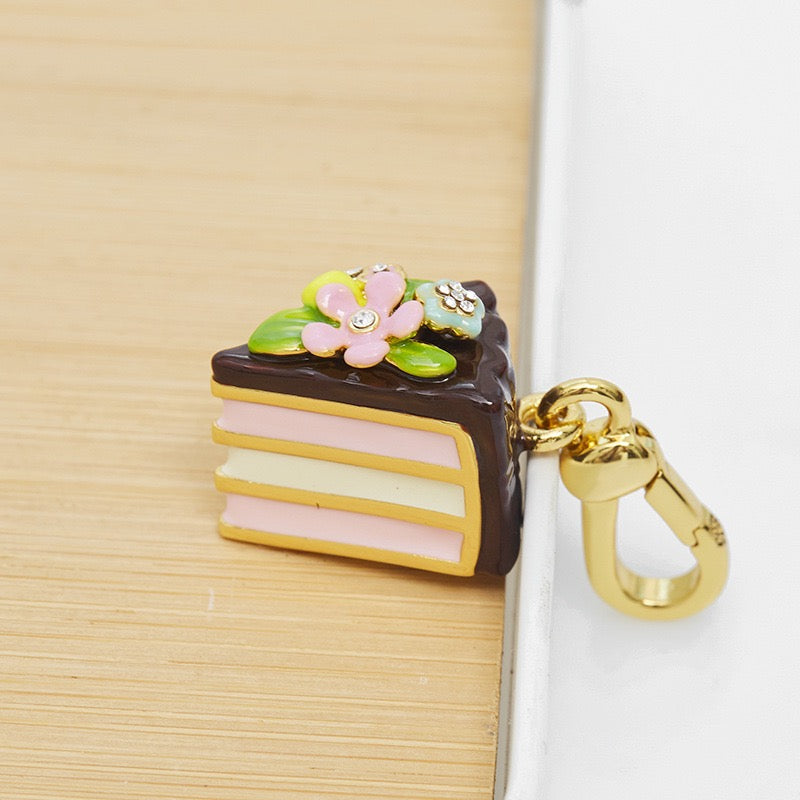 'A Piece of Cake' Retro Aesthetic Charm