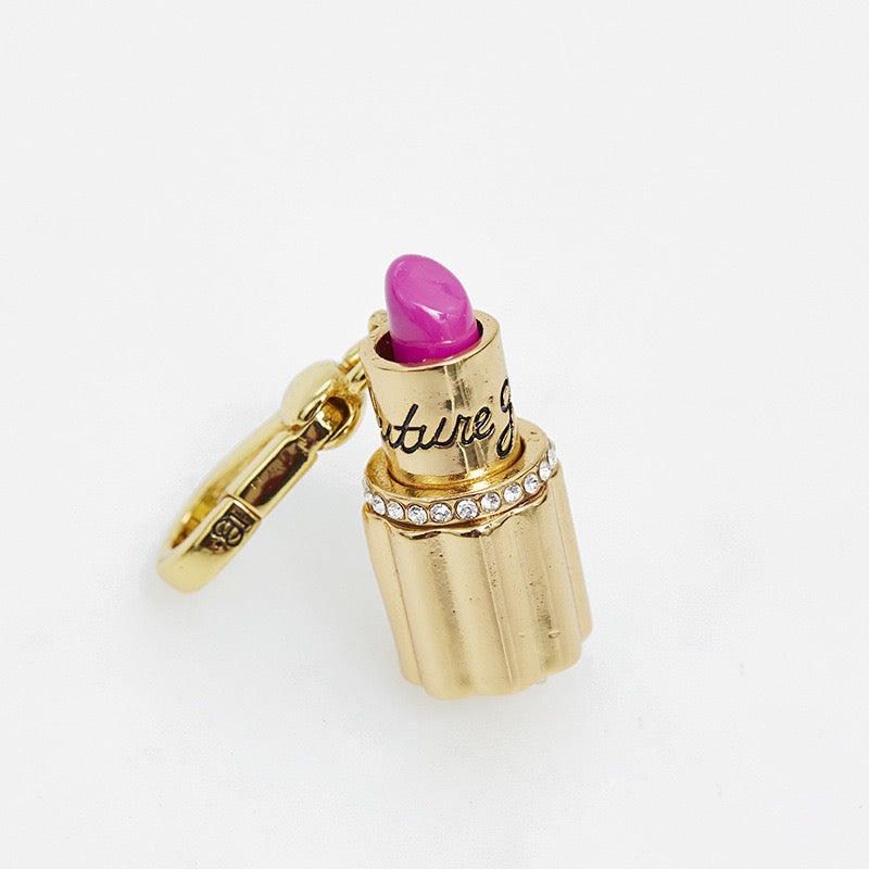 'Just One More Lipstick' Retro Aesthetic Charm