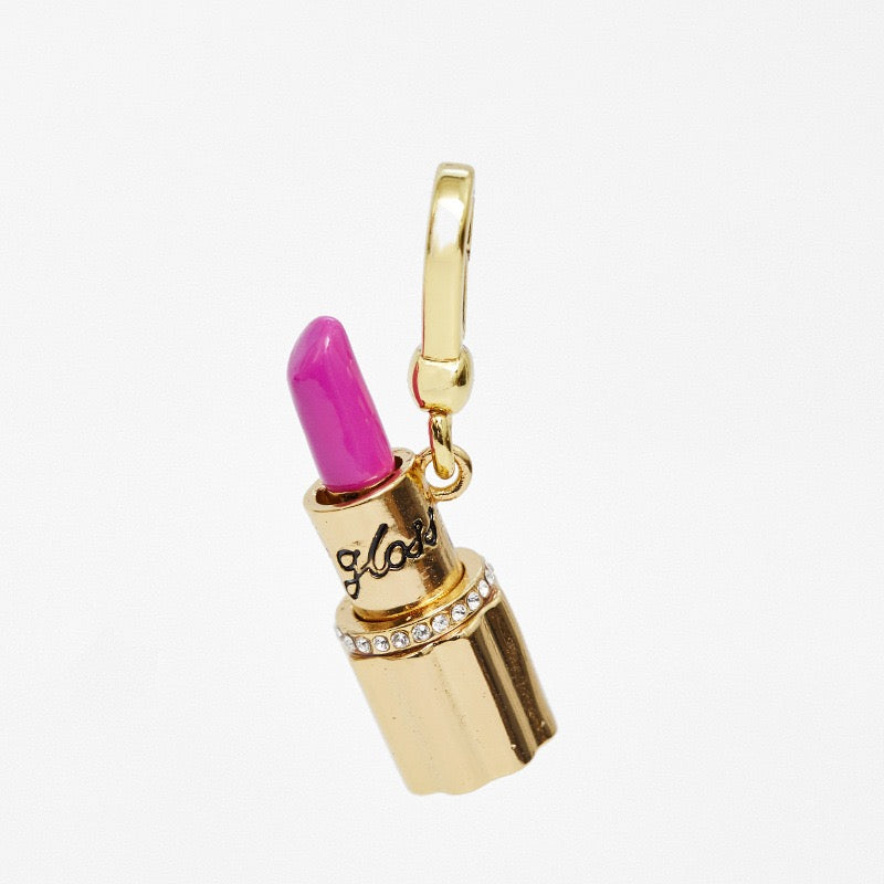 'Just One More Lipstick' Retro Aesthetic Charm