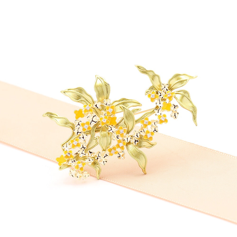 Blossom Laurel Brooch