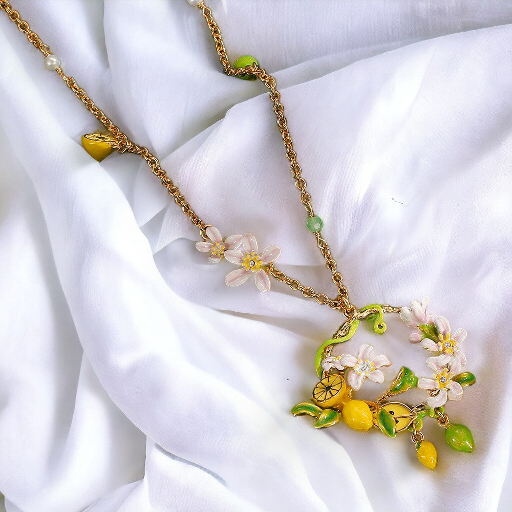 Vanilla Fresh Lemon Garland Clavicle Necklace